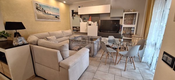 appartamento in vendita ad Osimo in zona Osimo Stazione