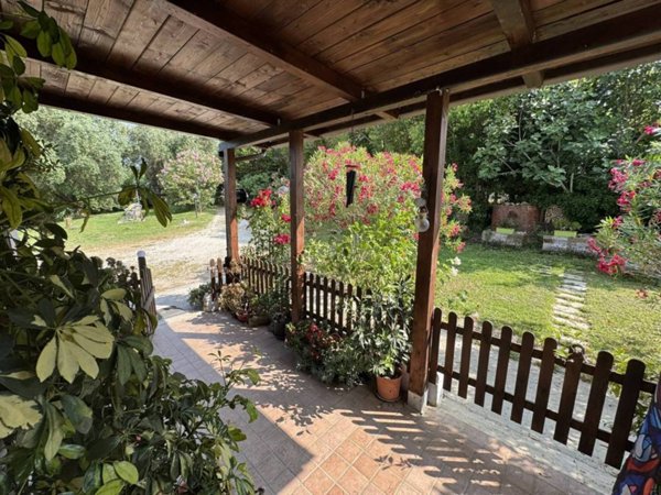 casa indipendente in vendita ad Osimo