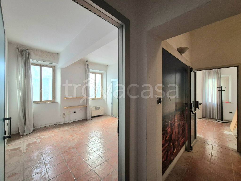 ufficio in vendita ad Osimo