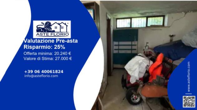 locale commerciale in vendita ad Osimo