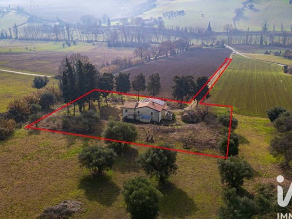 casa indipendente in vendita ad Osimo