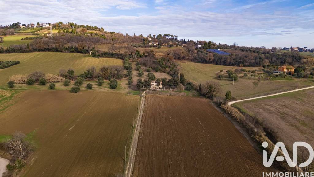 casa indipendente in vendita ad Osimo
