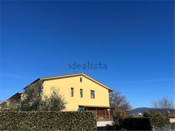 appartamento in vendita ad Osimo in zona Abbadia