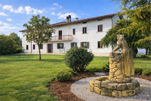 casa indipendente in vendita ad Osimo