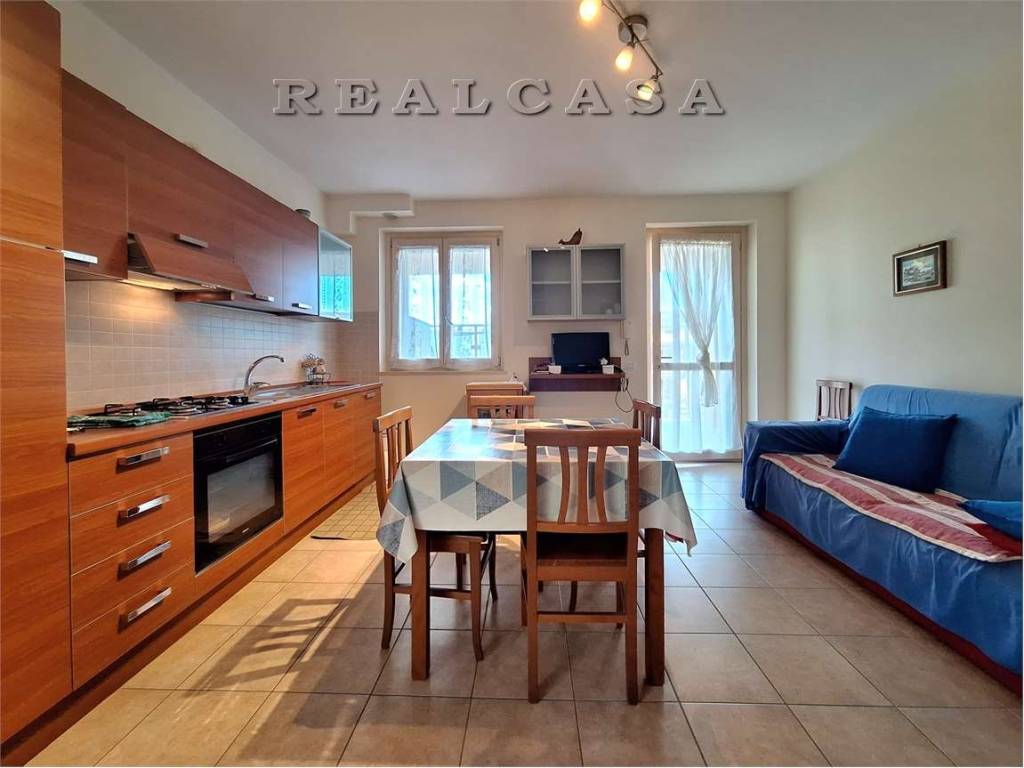 appartamento in vendita ad Osimo in zona Abbadia