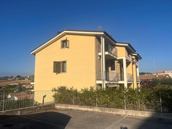 appartamento in vendita ad Osimo in zona San Biagio