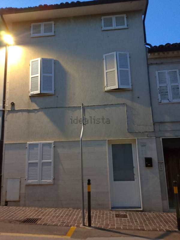 casa indipendente in vendita ad Osimo