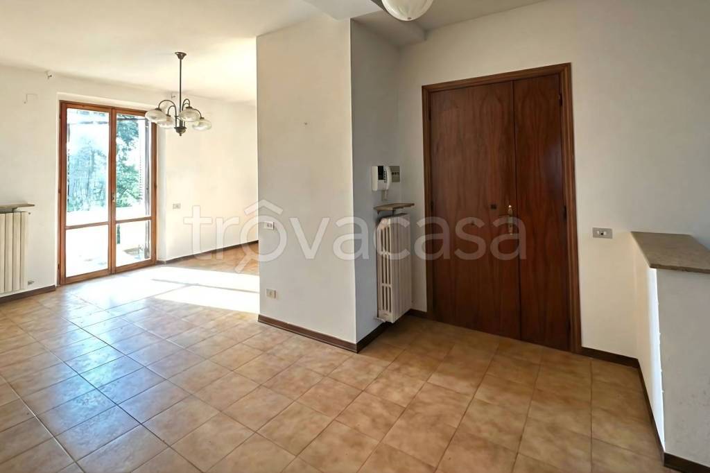 appartamento in vendita ad Osimo in zona Casenuove