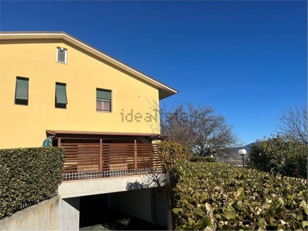 appartamento in vendita ad Osimo in zona Abbadia