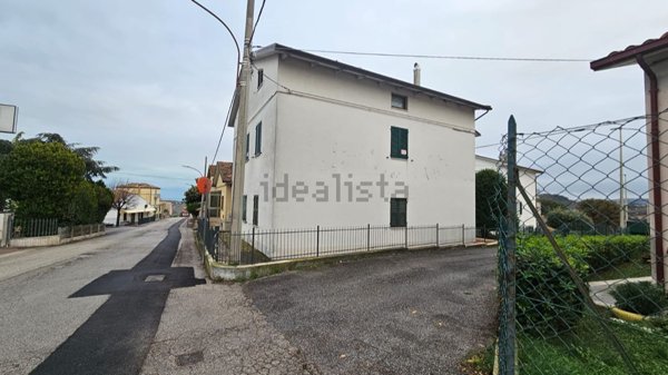 appartamento in vendita ad Osimo in zona Abbadia