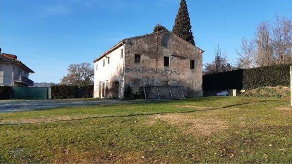casa indipendente in vendita ad Osimo