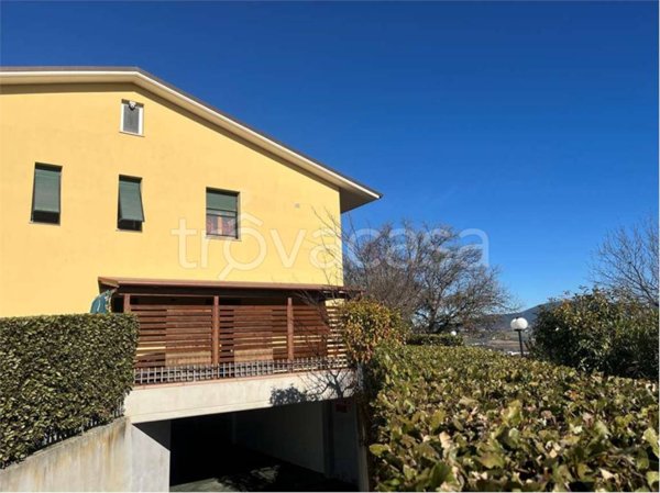 appartamento in vendita ad Osimo in zona Abbadia