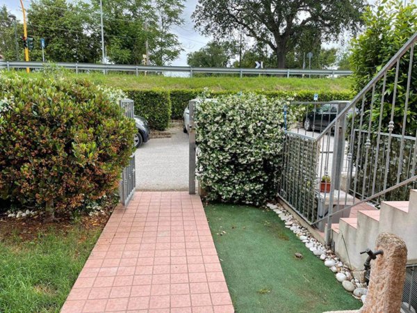 appartamento in vendita ad Osimo in zona San Biagio