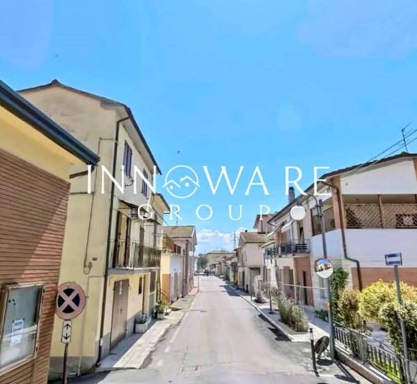 casa indipendente in vendita ad Osimo in zona Passatempo