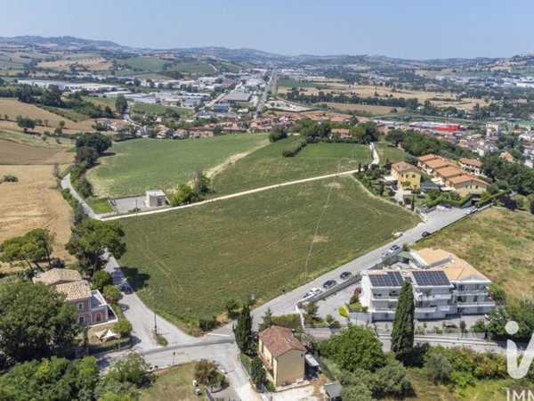 terreno edificabile in vendita ad Osimo in zona Abbadia