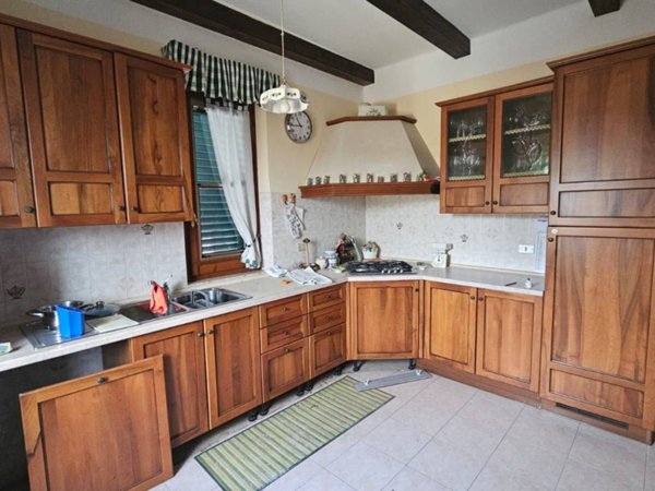 appartamento in vendita ad Osimo in zona Abbadia