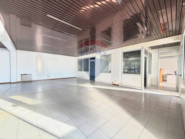 ufficio in vendita ad Osimo