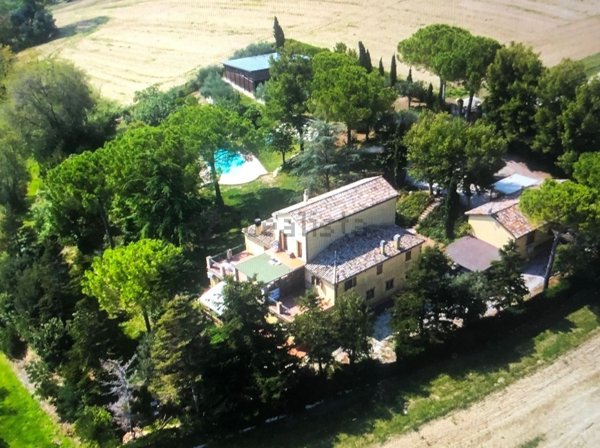 casa indipendente in vendita ad Osimo