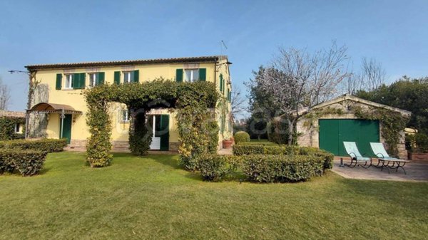 casa indipendente in vendita ad Osimo in zona San Sabino