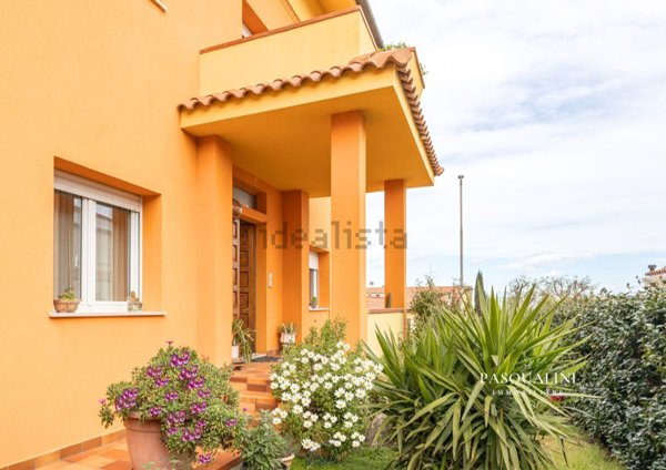 casa indipendente in vendita ad Osimo