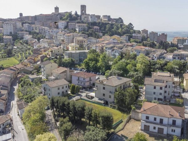 terreno edificabile in vendita ad Osimo