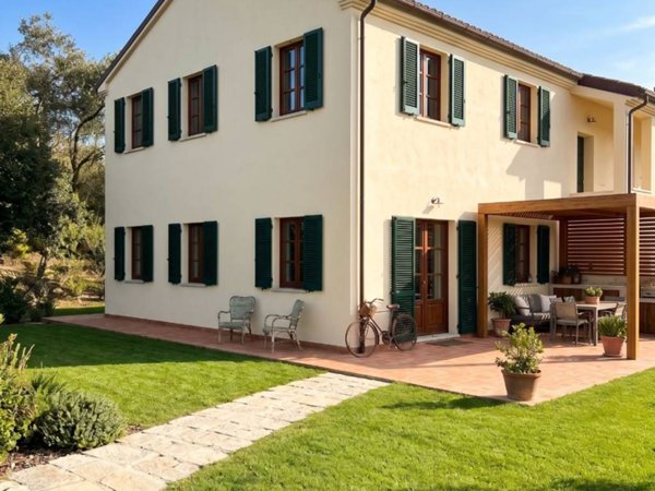 casa indipendente in vendita ad Osimo in zona San Biagio