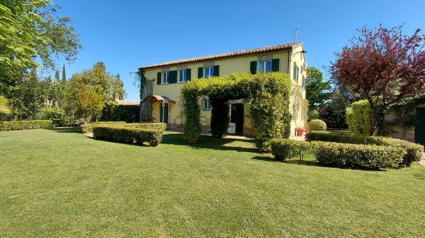 casa indipendente in vendita ad Osimo