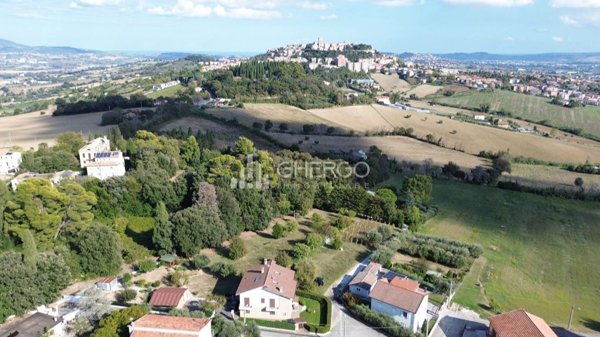 terreno edificabile in vendita ad Osimo