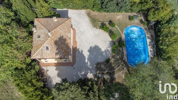 casa indipendente in vendita ad Osimo