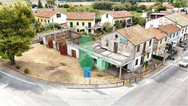 terreno edificabile in vendita ad Osimo in zona Padiglione