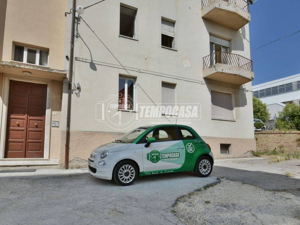 appartamento in vendita ad Osimo in zona San Sabino