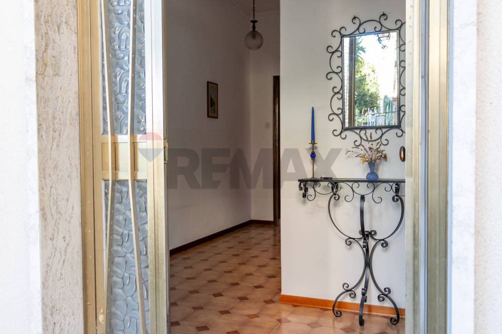 casa indipendente in vendita ad Osimo in zona San Sabino