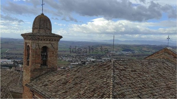 appartamento in vendita ad Osimo in zona Passatempo