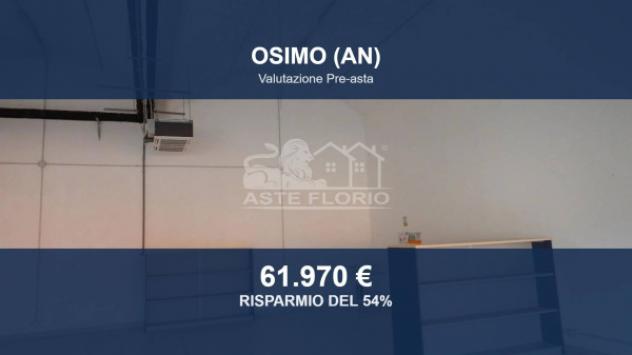 locale commerciale in vendita ad Osimo in zona Padiglione