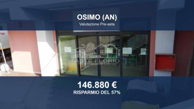 locale commerciale in vendita ad Osimo