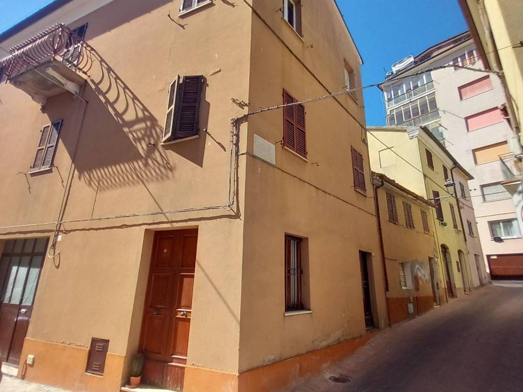casa indipendente in vendita ad Osimo