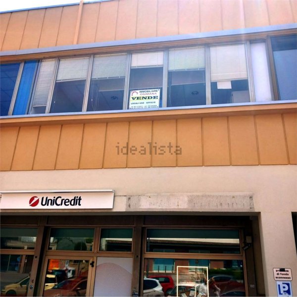 ufficio in vendita ad Osimo