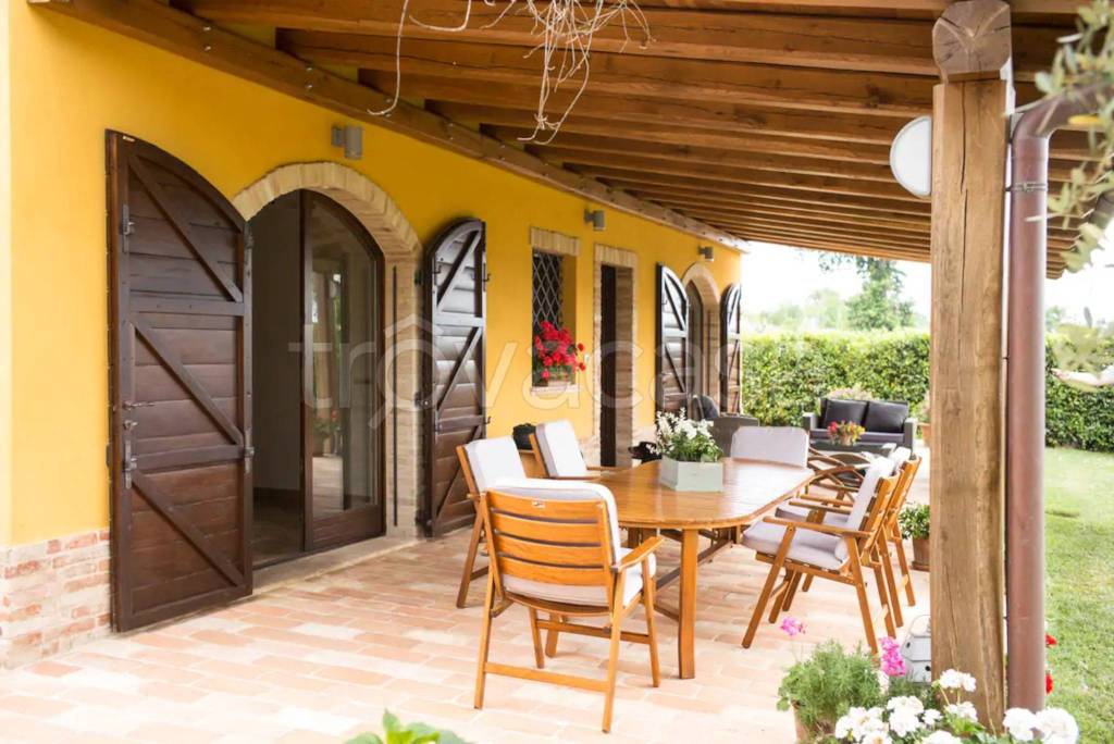 casa indipendente in vendita ad Osimo