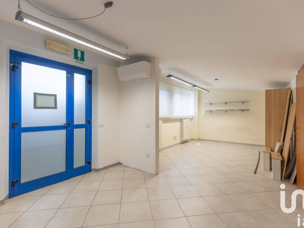 appartamento in vendita ad Osimo in zona Casenuove