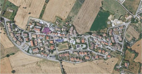appartamento in vendita ad Osimo in zona Abbadia