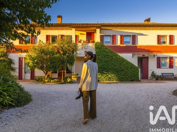 casa indipendente in vendita ad Osimo in zona San Paterniano