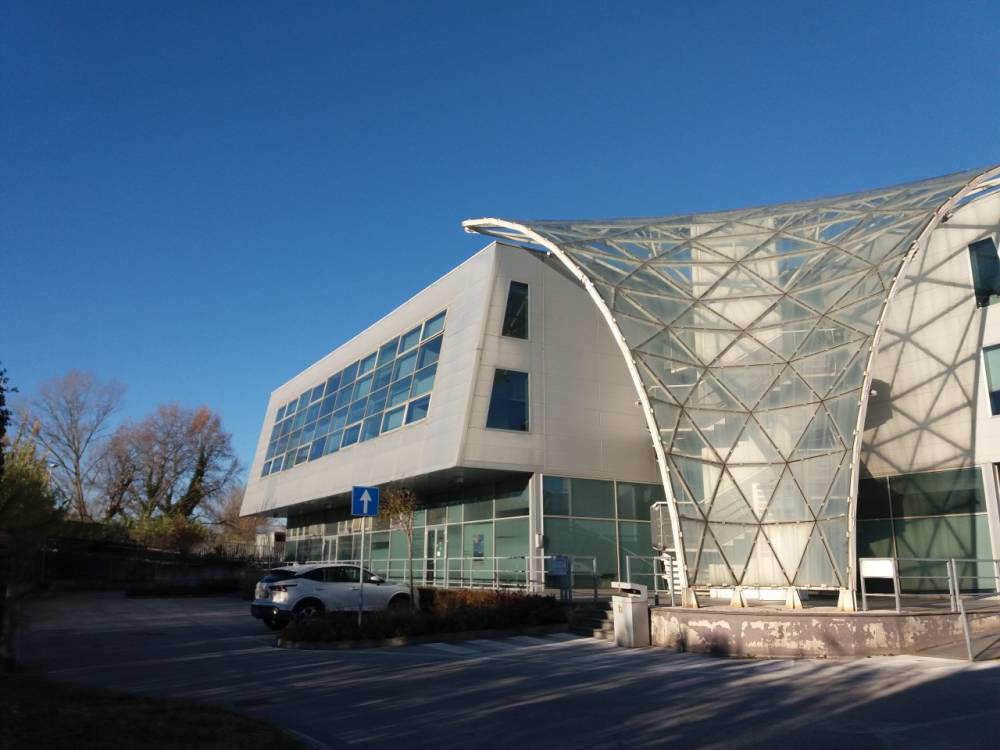 ufficio in vendita ad Osimo in zona Osimo Stazione