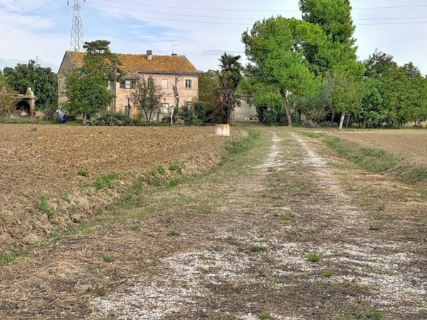 casa indipendente in vendita ad Osimo