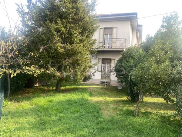 appartamento in vendita ad Osimo in zona Osimo Stazione