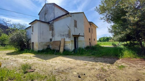 casa indipendente in vendita ad Ostra