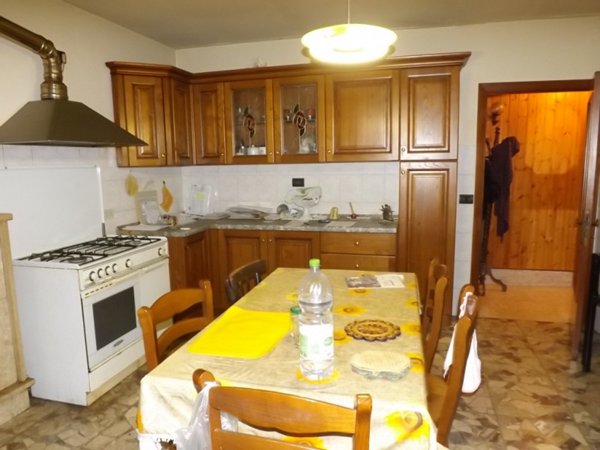 casa semindipendente in vendita ad Ostra