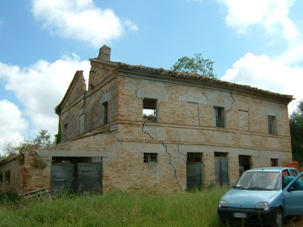 casa indipendente in vendita ad Ostra