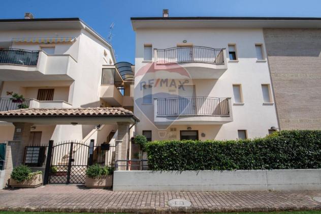 appartamento in vendita ad Ostra