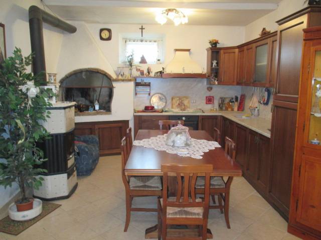 casa indipendente in vendita ad Ostra
