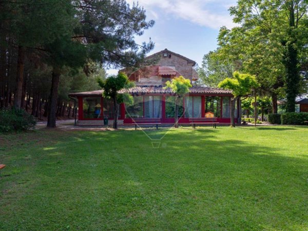 casa indipendente in vendita ad Ostra